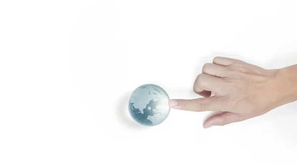 Глобус, земля в руці, тримає нашу планету сяючою. Зображення Землі p — стокове фото