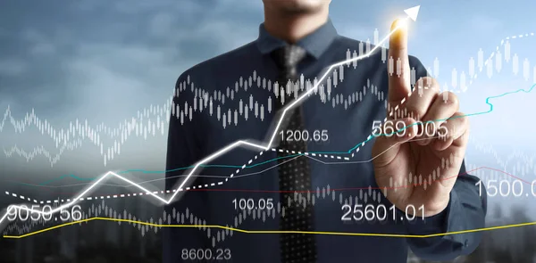 Hand Vidröra Diagram Över Finansiell Indikator Och Redovisning Marknadsekonomiska Analysdiagram — Stockfoto