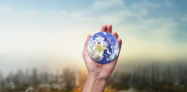 Globe Earth Human Hand Holding Our Planet Glowing Earth Image — Stock Photo, Image