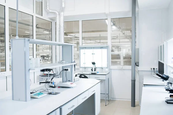 Interior Empty Science Laboratory Modern Equipment Copy Space — Stock Photo, Image