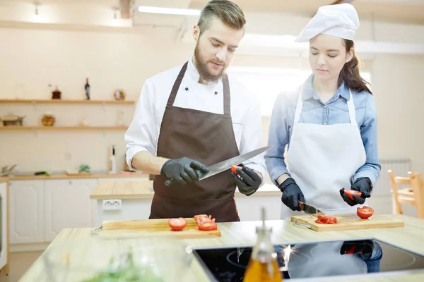 Pasa Górę Portret Professional Gotować Pracujących Kuchni Restauracji Chef Zarówno — Zdjęcie stockowe