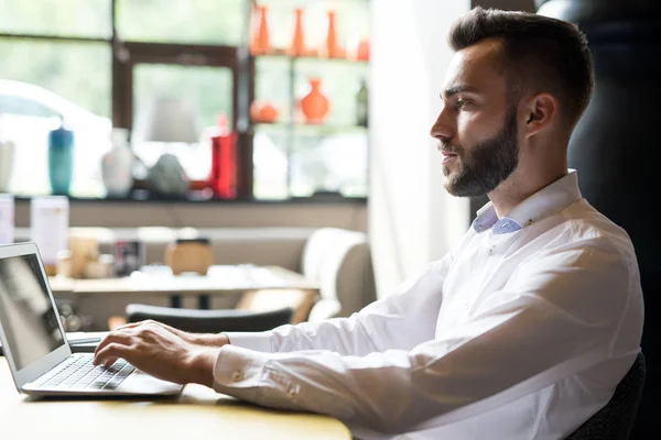 Side View Portrait Handsome Bearded Businessman Wearing White Shirt Busy — Stock Photo, Image