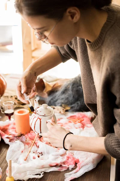 Serious Busy Young Woman Casual Sweater Standing Desk Using Syringe — Stock Photo, Image