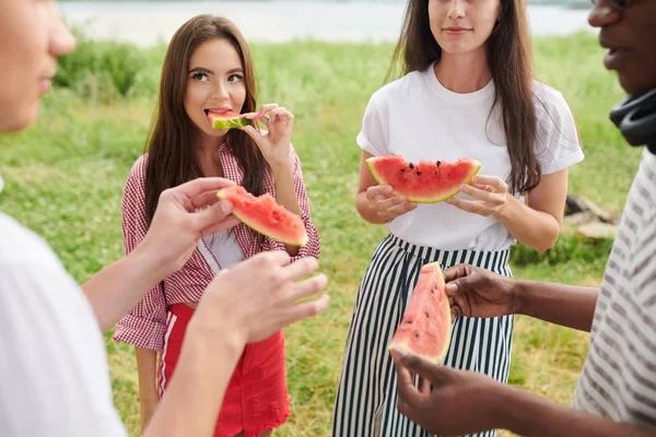 Young People Standing Enjoying Watermelon Nature — 스톡 사진