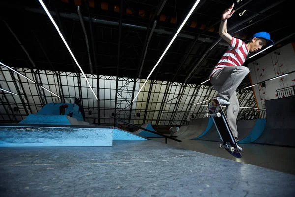 Skilled Boy Casualwear Keeping Feet Skateboard While Moving Downwards Edge — Stock Photo, Image