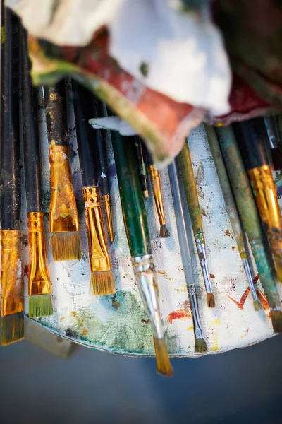 View Close Paintbrushes Lying Color Palette Art Studio Copy Space — Stock Photo, Image