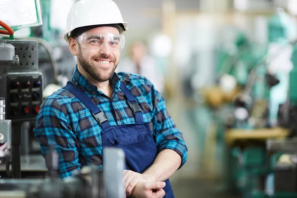 Waist Portrait Bearded Factory Worker Wearing Hardhat Smiling Camera While — Stock Photo, Image