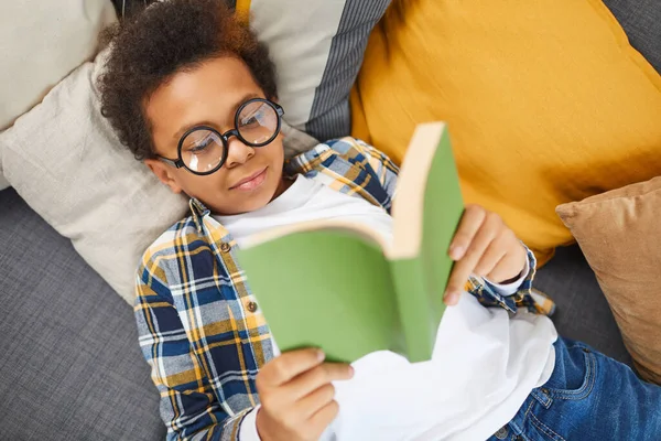 View Portrait Cute African Boy Wearing Big Glasses Reading Book — Stock Photo, Image