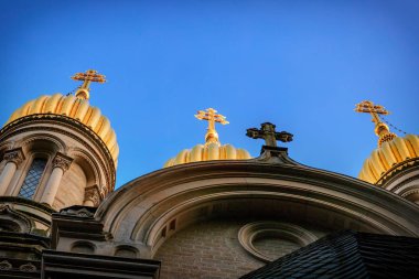 Rus Ortodoks Kilisesi St Elizabeth Neroberg üzerinde Wiesbaden'da altın kubbe.