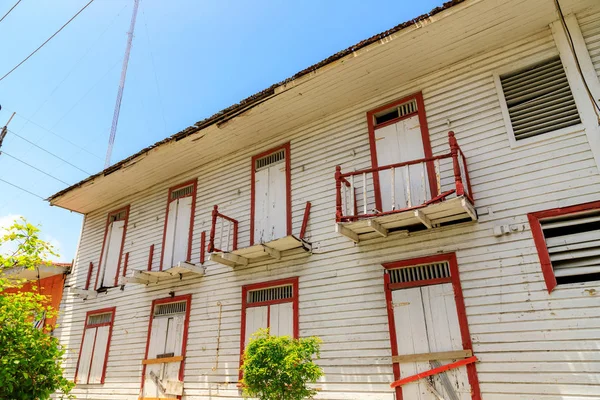 Vecchia Deformata Bianca Casa Legno Puerto Plata Repubblica Dominicana — Foto Stock