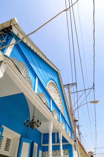 Casa Stile Coloniale Costruito Legno Verniciato Blu Bianco Puerto Plata — Foto Stock