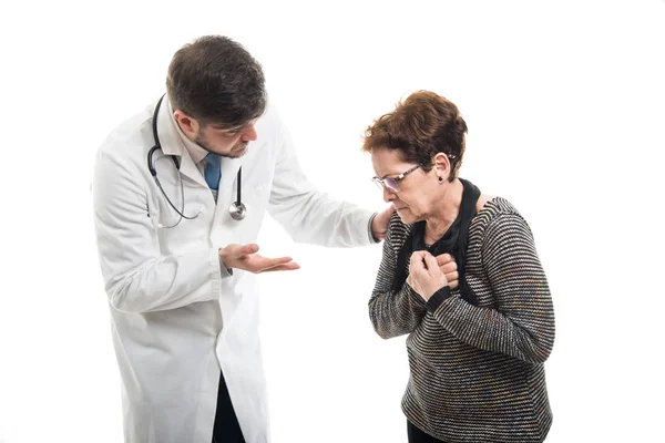 Paciente Sênior Sexo Feminino Fazendo Gesto Dor Coração Com Médico — Fotografia de Stock