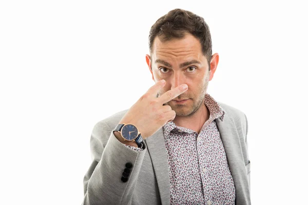 Hombre Negocios Haciendo Mirada Mis Ojos Gesto Aislado Sobre Fondo — Foto de Stock