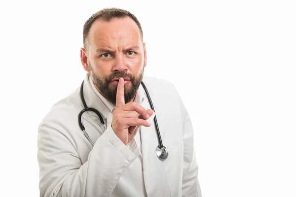 Retrato Del Médico Varón Mostrando Gesto Silencio Aislado Sobre Fondo — Foto de Stock