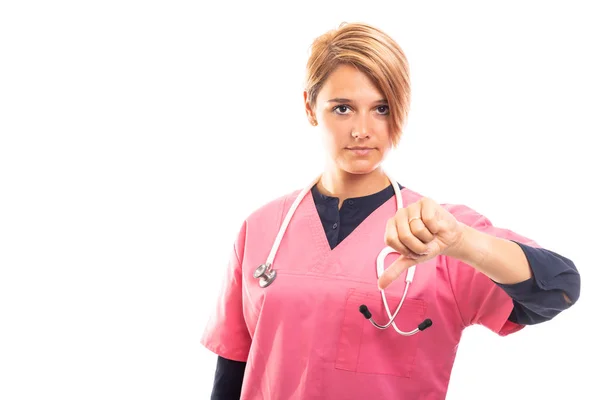 Retrato Veterinaria Femenina Con Exfoliante Rosa Que Muestra Gesto Hacia —  Fotos de Stock