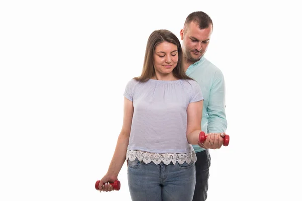 Retrato Pareja Feliz Joven Trabajando Con Pesas Rojas Aisladas Sobre — Foto de Stock