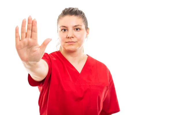 Retrato Jovem Enfermeira Médica Vestindo Esfoliação Vermelha Mostrando Gesto Stop — Fotografia de Stock