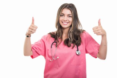 Çift Kişilik gösterilen pembe önlük giyen güzel genç doktor portresi tarihlerde beyaz arka plan üzerinde alan reklam kopya alanı ile izole jest