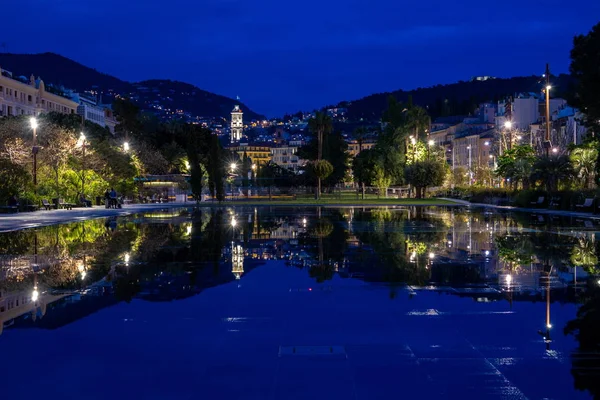 Fontanny Miroir deau in the Parc du paillon. Promenade du Paillon, Nica, France. 05/03/2018 21:50 - 22:30