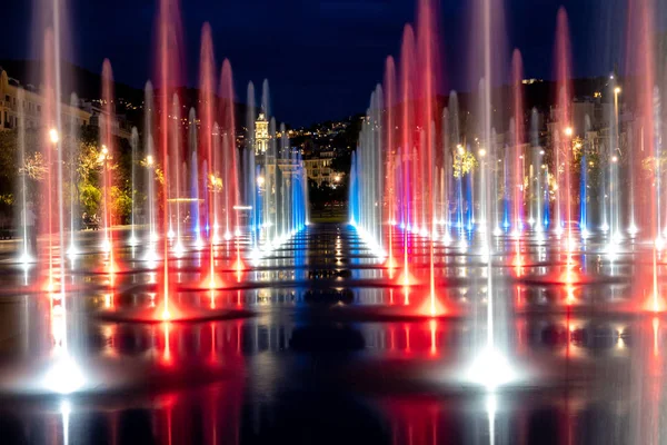 Fontanny Miroir deau in the Parc du paillon. Promenade du Paillon, Nica, France. 05/03/2018 21:50 - 22:30