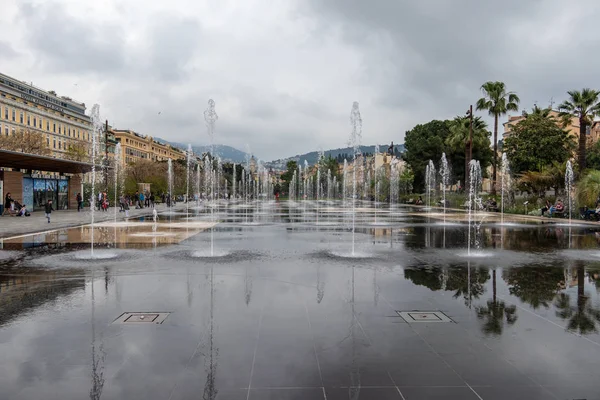 Fontanny Miroir deau in the Parc du paillon. Promenade du Paillon, Nica, France. 04/26/2018 18:52