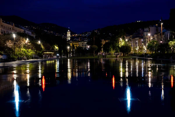 Fontanny Miroir deau in the Parc du paillon. Promenade du Paillon, Nica, France. 05/03/2018 21:50 - 22:30