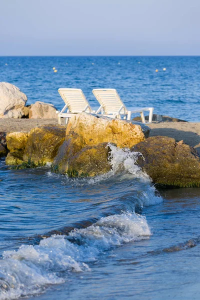 White Plastic Sunbeds Golden Hour Sandy Beach Zakynthos Greece — Stock Photo, Image