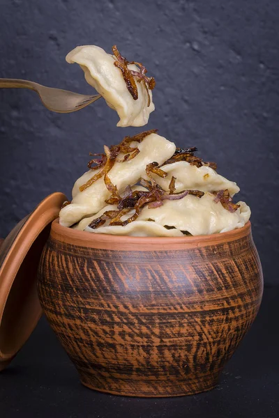 Pratos Ucranianos Vareniki Bolinhos Massa Com Purê Batatas Queijo Casa — Fotografia de Stock