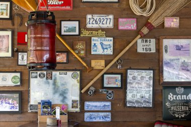 Koh Samui, Tayland - 12 Mart 2018: Dekore edilmiş duvar Adası Koh Samui, Tayland beach çubuğunda