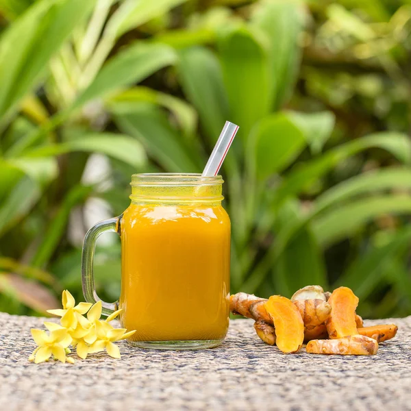 Boisson Énergisante Tonique Curcuma Gingembre Citron Miel Dans Une Tasse — Photo