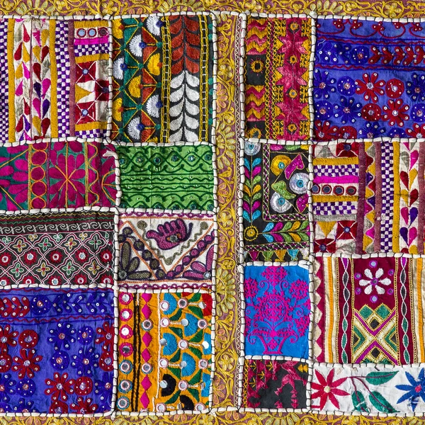Ayrıntı renkli patchwork halı arka plan. Yakın çekim