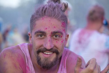 Budapeşte, Macaristan - 15 Ağustos 2017: Bilinmeyen bir katılımcı kültür ve Müzik Festivali Sziget biri. Sziget Festivali, Özgürlük Adası 452.000 vatandaşların toplam sayısı ile sona erdi