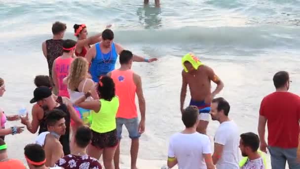 Koh Phangan Thailandia Febbraio 2018 Ragazze Ragazzi Partecipano Alla Festa — Video Stock