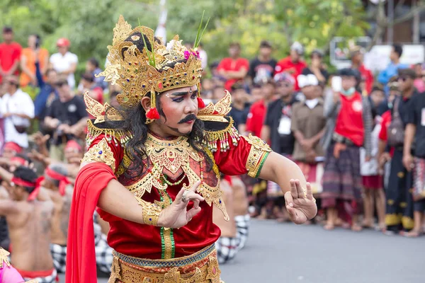 Γκιανγιάρ Μπαλί Ινδονησία Ιανουαρίου 2018 Άγνωστη Μπαλινέζικο Άνδρας Ντυμένος Παραδοσιακή — Φωτογραφία Αρχείου