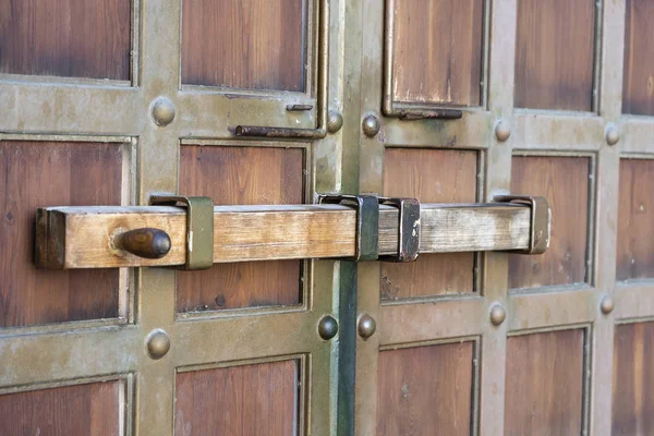 Boulon Porte Sur Une Ancienne Porte Bois Tbilissi Géorgie Gros — Photo