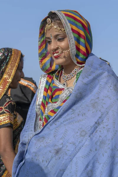 Pushkar India November 2018 Indiska Ung Flicka Öknen Thar Tid — Stockfoto