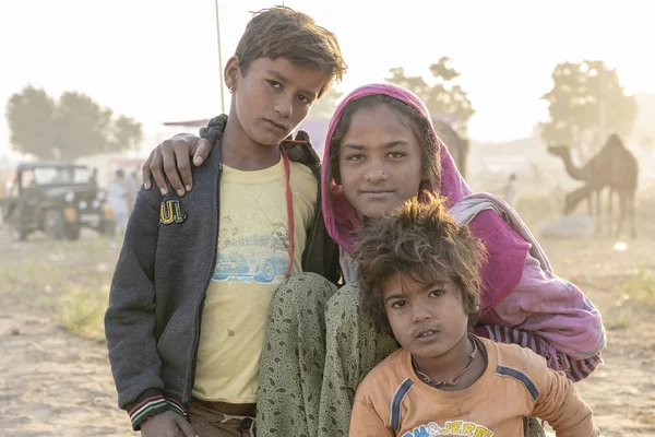 Pushkar Ινδία Νοεμβρίου 2018 Ινδική Παιδιά Στην Έρημο Ταρ Στην — Φωτογραφία Αρχείου