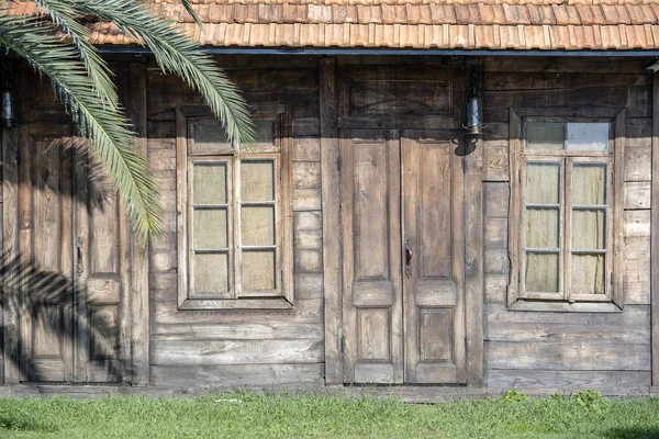 Façade Une Vieille Maison Bois Fond Mur Bois Maison Gros — Photo