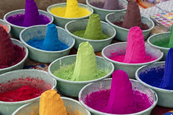 Colored colorful powder kumkum on Indian bazaar for holi festival celebration — Stock Photo, Image