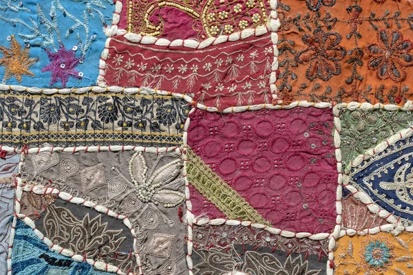 Detail oude patchwork tapijt, India. Close-up — Stockfoto