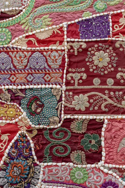 Részlet a régi patchwork szőnyeg. Közeli, Magyarország — Stock Fotó