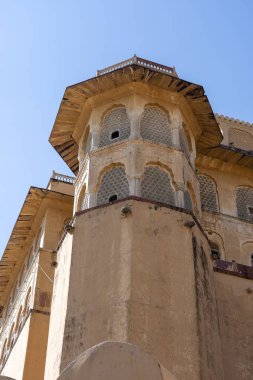 Mimari, Udaipur, Rajasthan, Hindistan ın dekore edilmiş cephe detay
