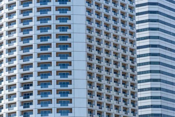 シンガポールの街の高層ビル オフィスの窓バックグラウンドを閉じて — ストック写真