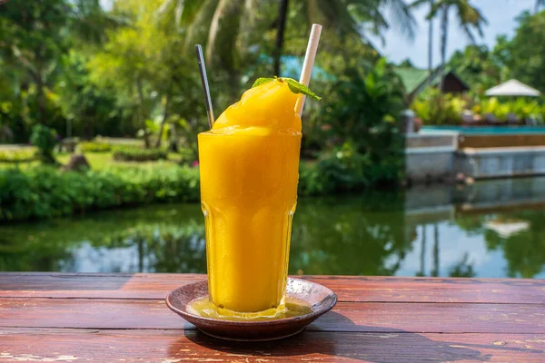 Fresh Mango Fruit Shake Ice Glass Close Thailand — Stock Photo, Image