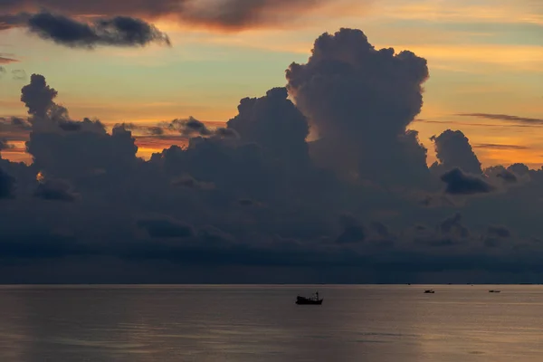 Landskap Soluppgång Phu Quoc Vietnam Resor Och Natur Koncept Morgonhimmel — Stockfoto