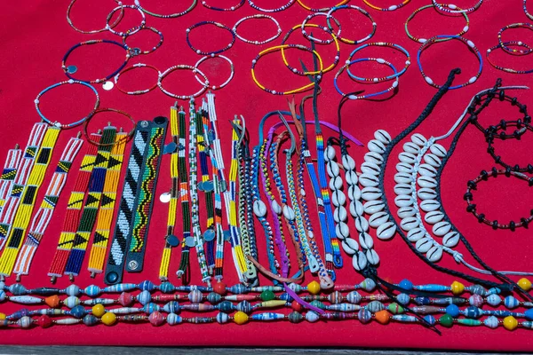 Bunte Masai Armbänder Für Touristen Auf Dem Strandmarkt Aus Nächster — Stockfoto