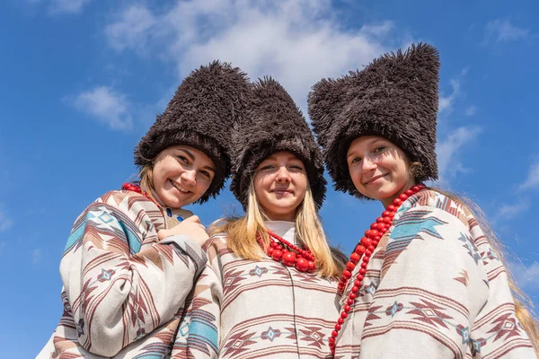 Slavuta Ukraine Septembre 2019 Une Jeune Fille Ukrainienne Costumes Nationaux — Photo