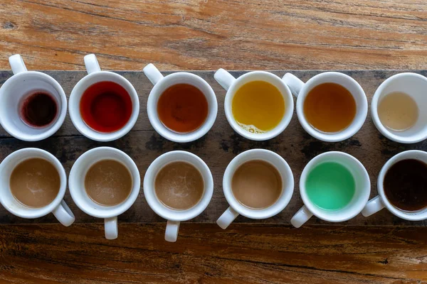 Traditionellt Balinesiskt Kaffe Och Efter Att Testat Träbordet Ubud Bali — Stockfoto