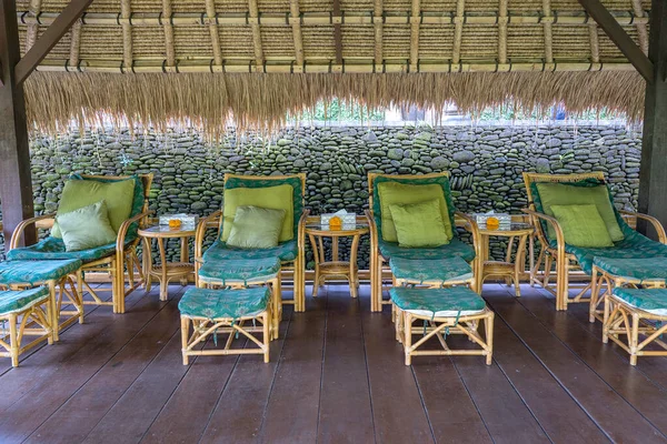 Massage Table Overlooking Tropical Garden Spa Massage Room Foot Massage — Stock Photo, Image