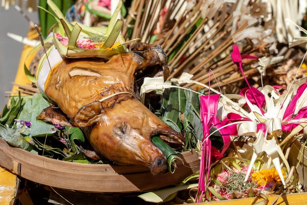 Zuigen Varken Voor Balinese Hindoe Offerceremonie Centrale Straat Ubud Eiland — Stockfoto